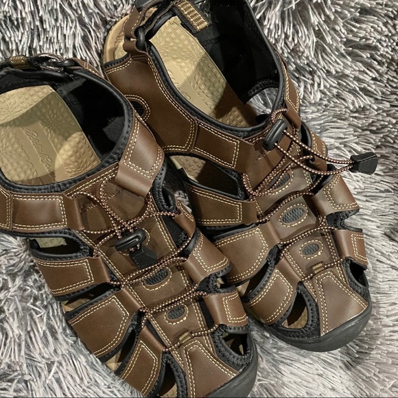 Eddie Bauer Brown Black Shoes - Picture 2 of 5